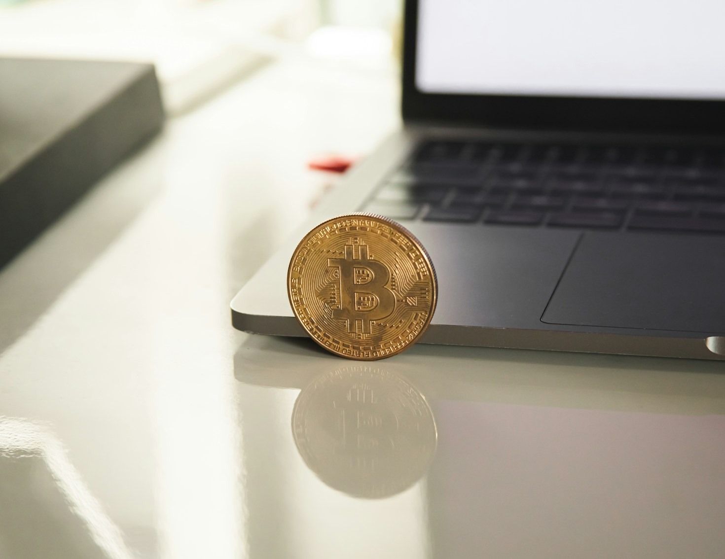 A Beginner’s Guide to Investing in Meme Coins